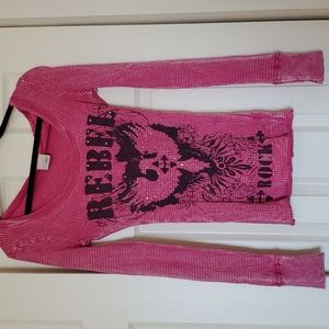 Womans long-sleeved shirt